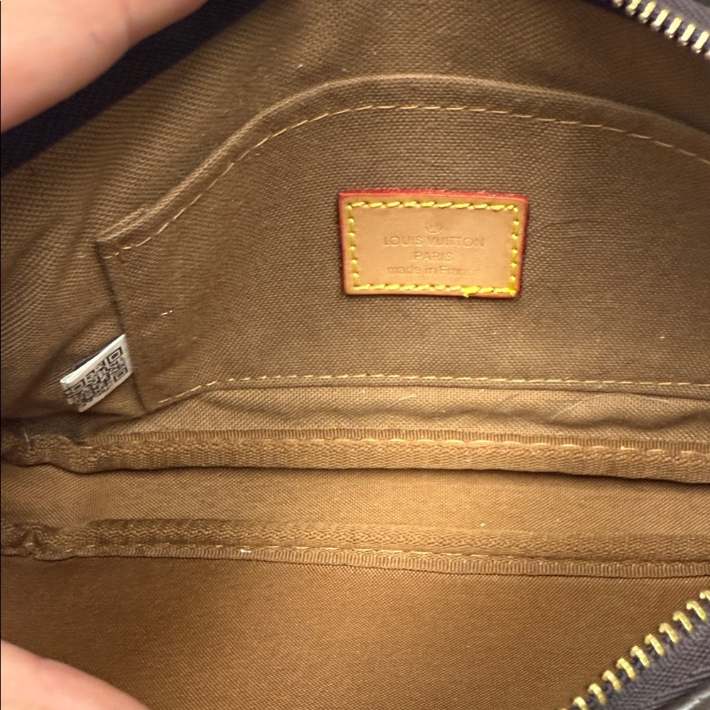 source Unknown Monogram Brown Pochette Chain Wris… - image 13